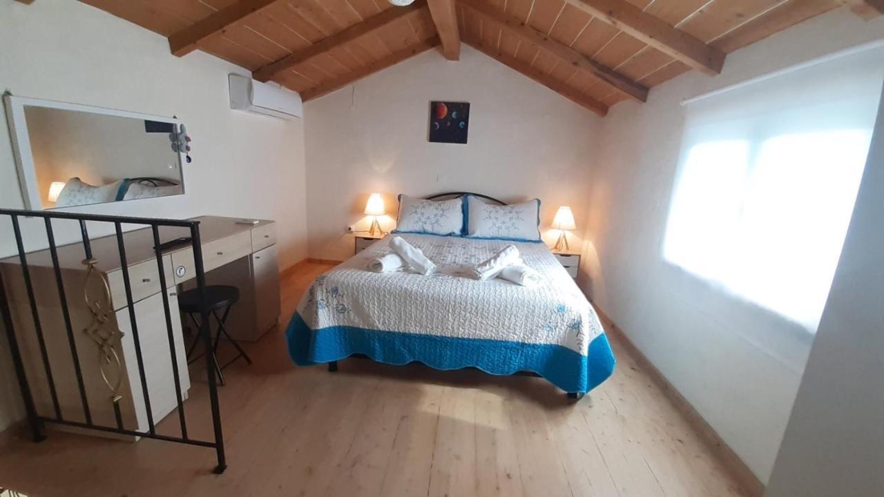 Vakantiehuis White Manolia Kato Korakiana
